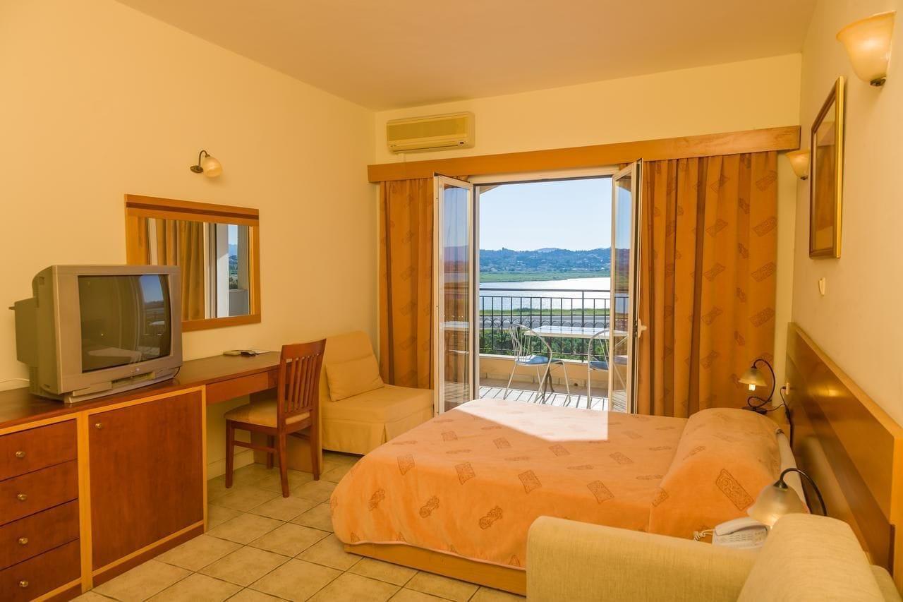 Corfu Hellinis Hotel Kanoni  Ngoại thất bức ảnh